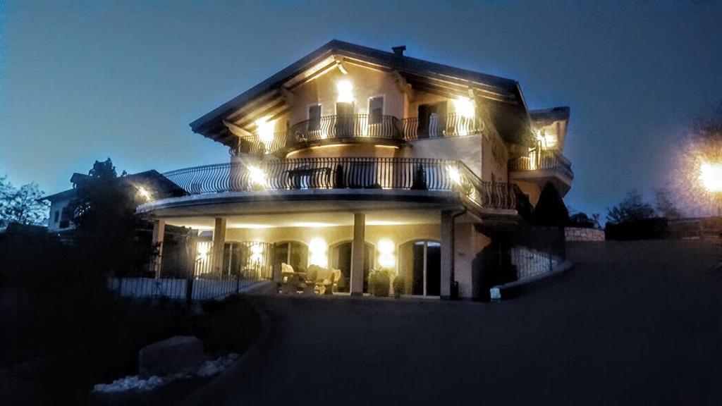 Affittacamere Dolce Sogno コーレド エクステリア 写真